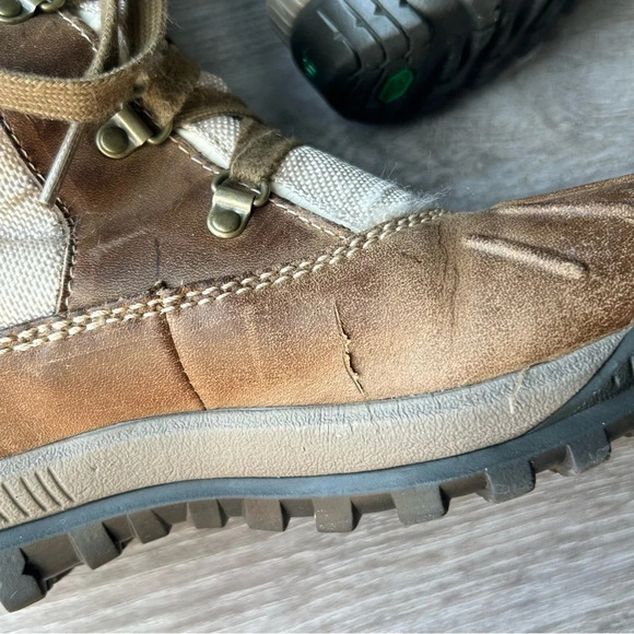 TIMBERLAND Mt. Holly Tall Lace Up Duck Boots in Taupe - Picture 12 of 16